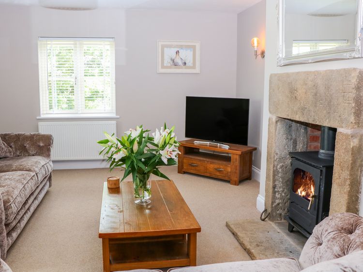 Highcroft, listing photograph 4