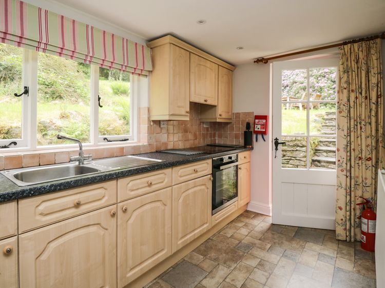 Hall Bank Cottage, listing photograph 10