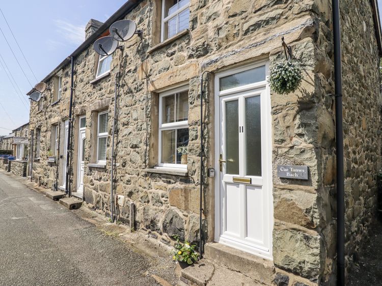Cae Tanws Bach, listing photograph 3