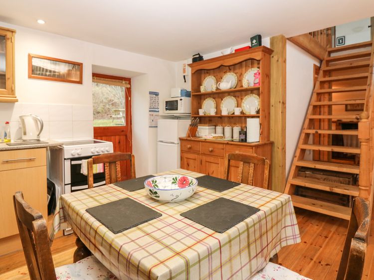 Creag Mhor Cottage, listing photograph 9