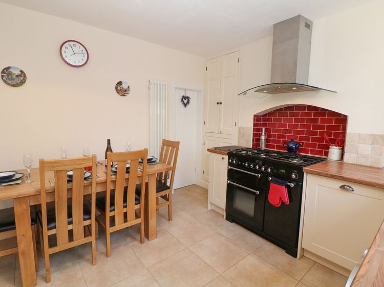 Milford House, listing photograph 7