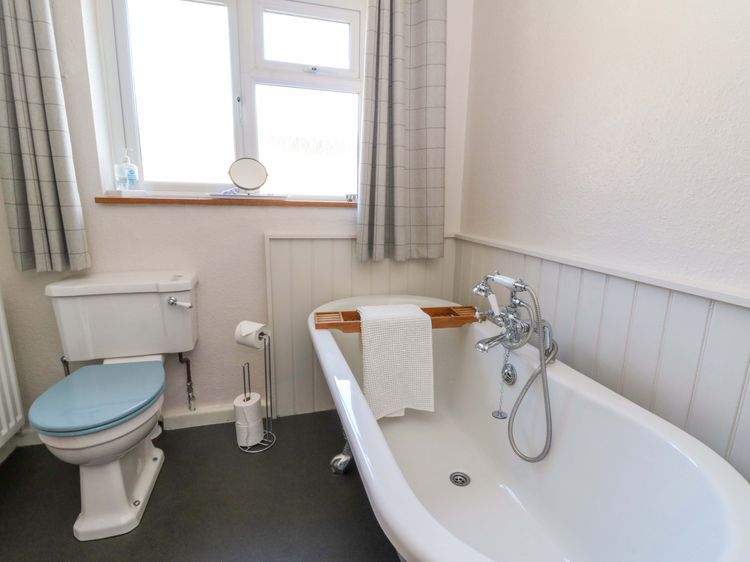 Chancery Cottage, listing photograph 11