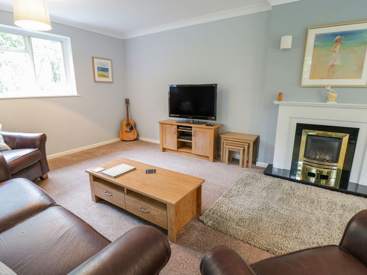 Tanglewood, listing photograph 4
