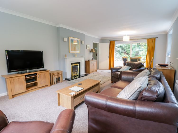 Tanglewood, listing photograph 7