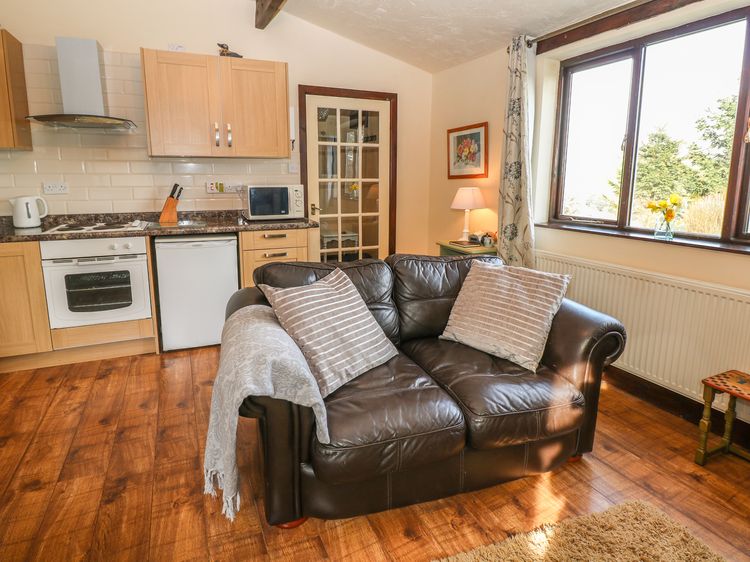 The Cottage at Moseley House Farm, listing photograph 3
