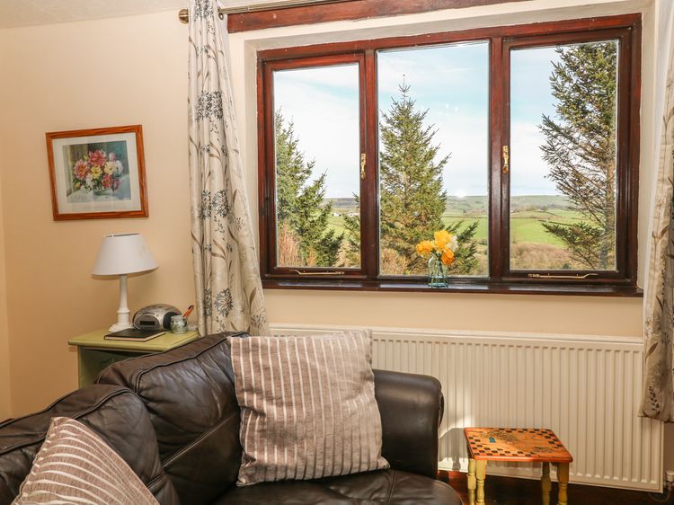 The Cottage at Moseley House Farm, listing photograph 9