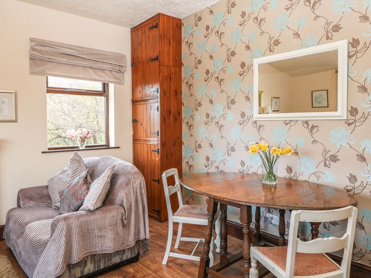 The Cottage at Moseley House Farm, listing photograph 12
