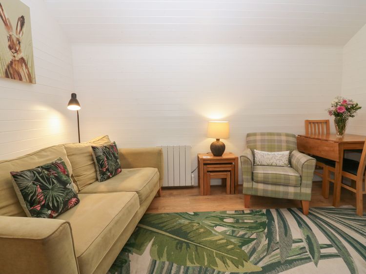 Ash Lodge, listing photograph 6