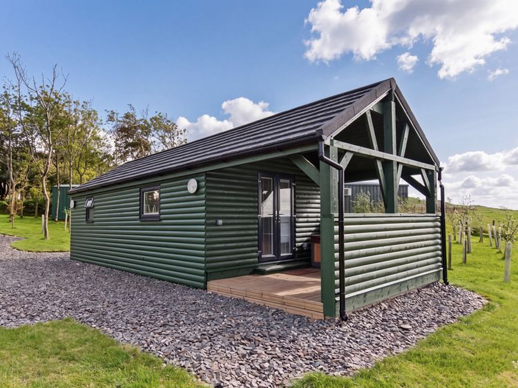 Ash Lodge