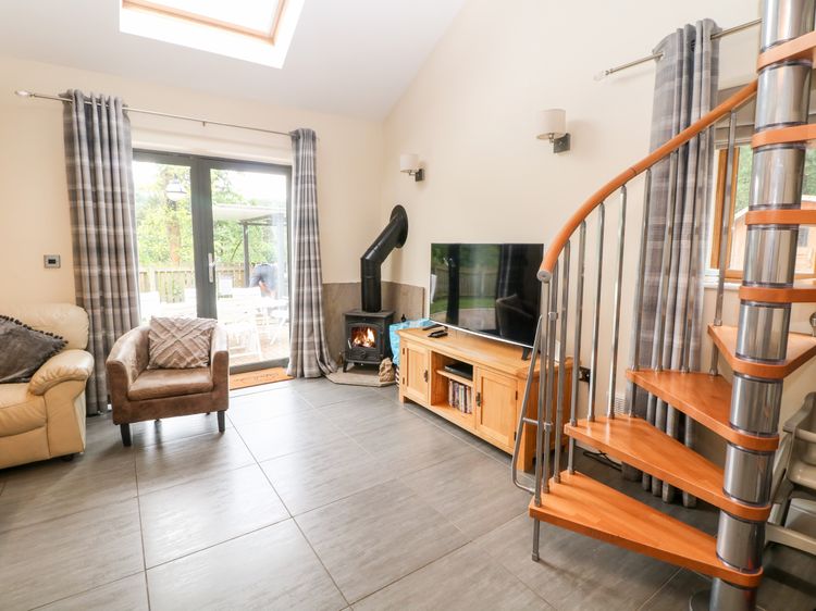 3 Pheasant Lane, listing photograph 3
