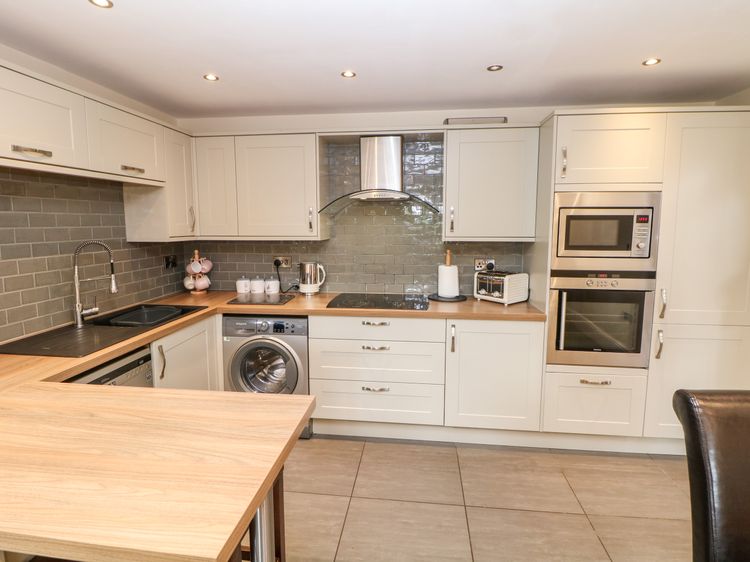 3 Pheasant Lane, listing photograph 7