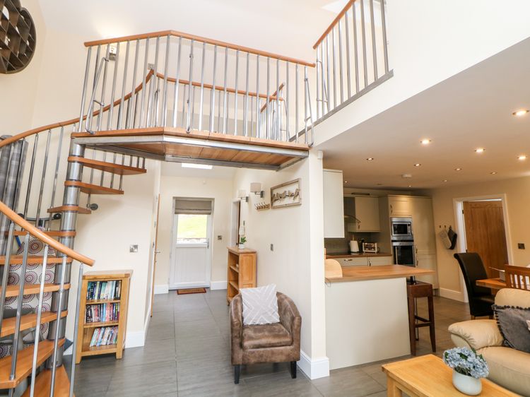 3 Pheasant Lane, listing photograph 8