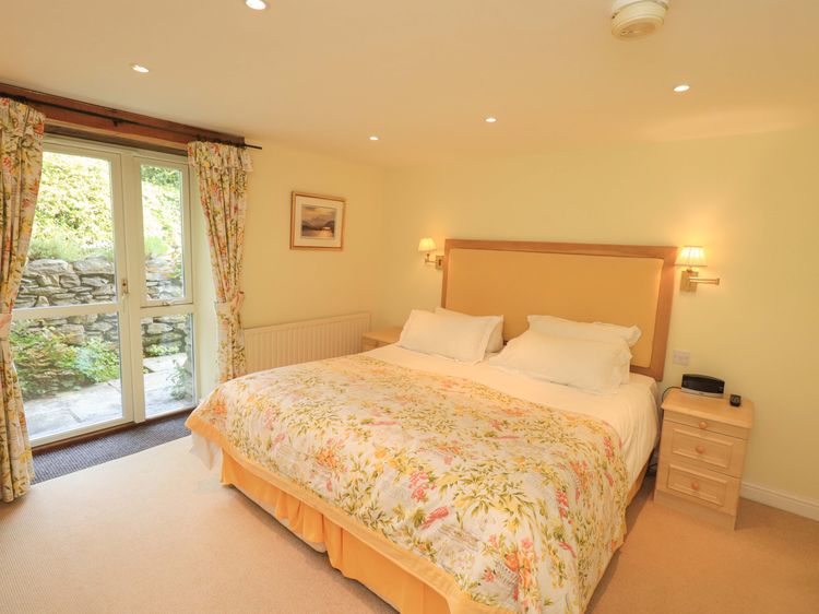 Pheasant Cottage, listing photograph 11