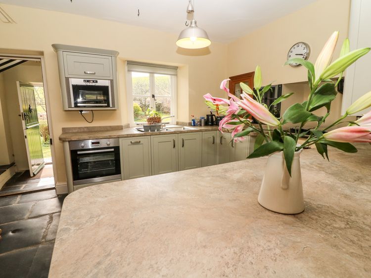 Waingate Cottage, listing photograph 10