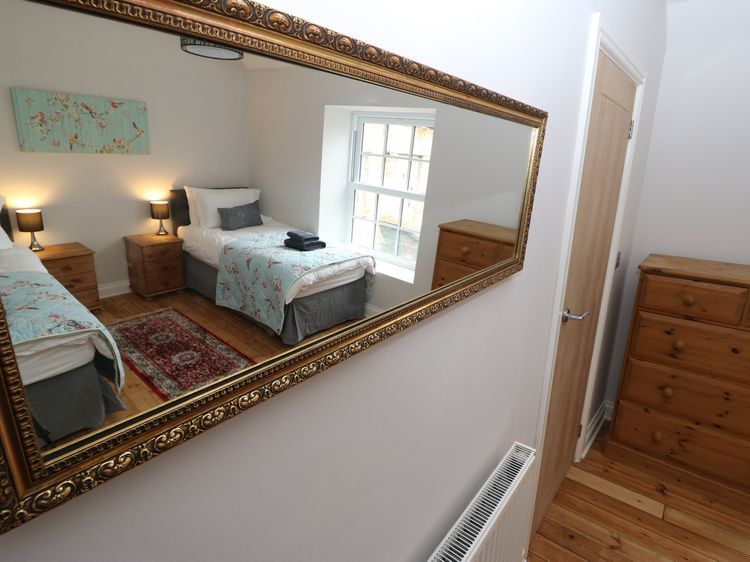 Riber View, listing photograph 11