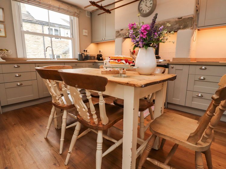 Dales Cottage, listing photograph 10