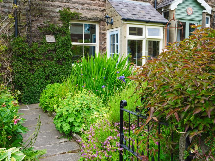 Cloudberry Cottage, listing photograph 3