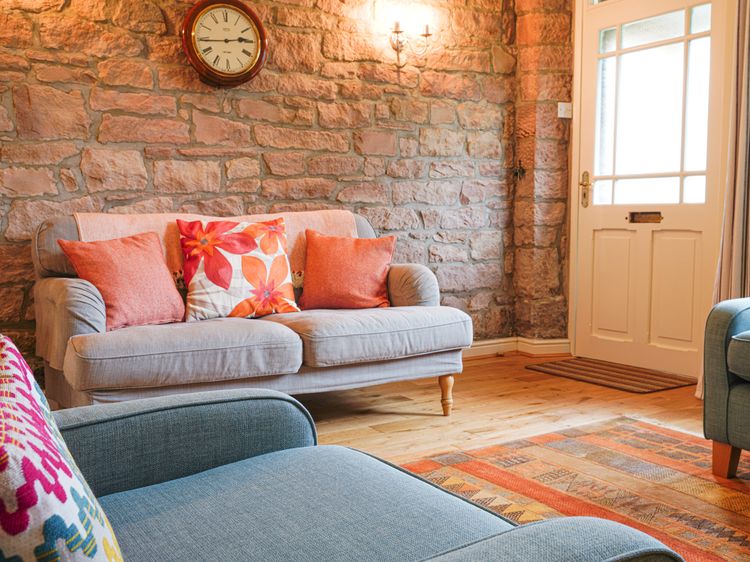 Cloudberry Cottage, listing photograph 6