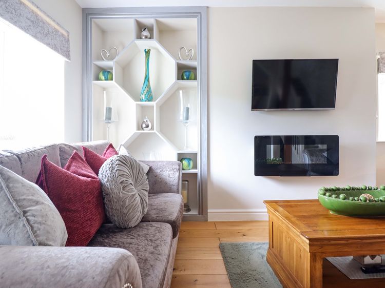 Moelfre Cottage, listing photograph 6
