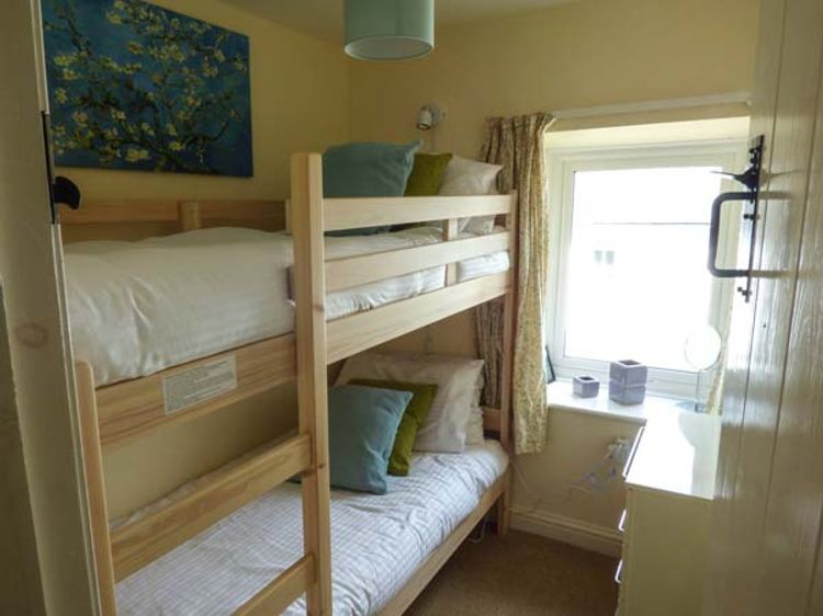 Fells Cottage, listing photograph 7