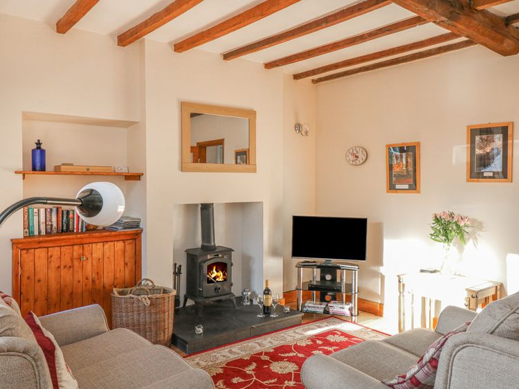 Lees Cottage, listing photograph 3