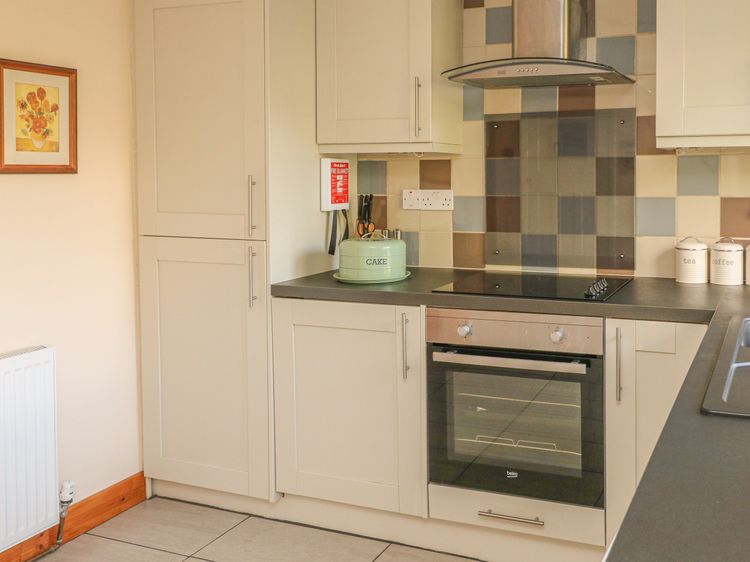 Lees Cottage, listing photograph 6