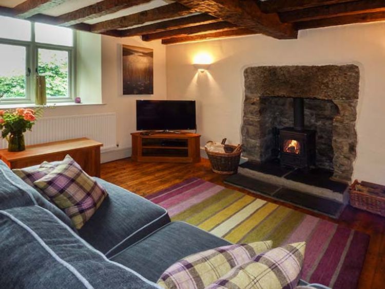 Honeypot Cottage, listing photograph 2