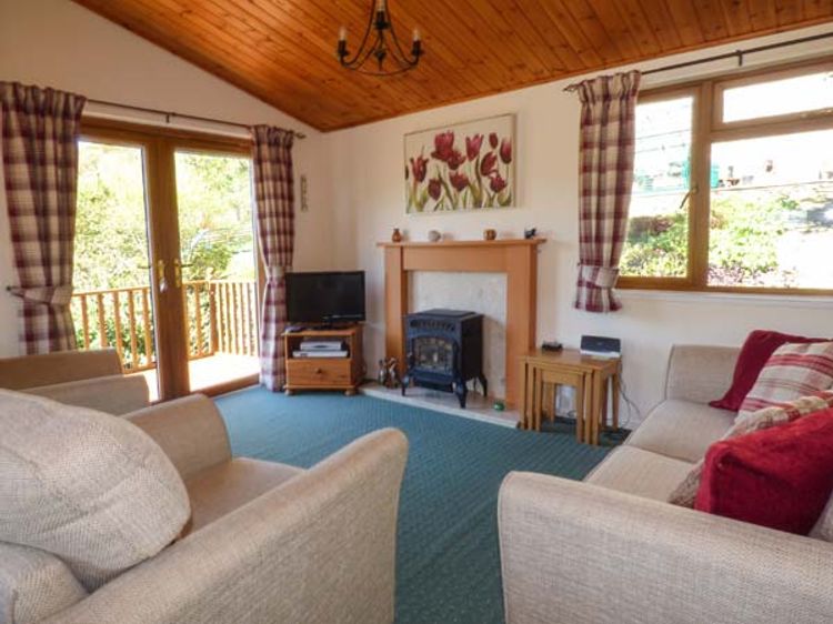 North Lodge, listing photograph 3