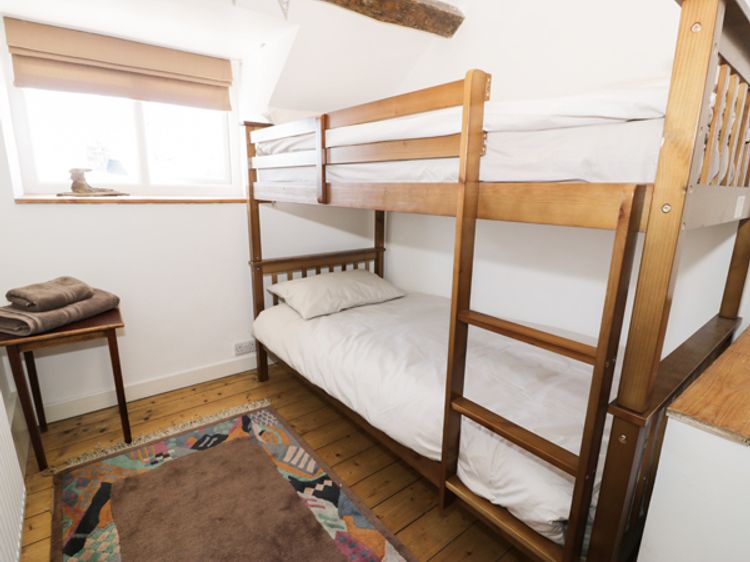 2 Borthwen Cottages, listing photograph 12