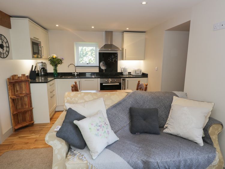 The Granary Loft, listing photograph 5