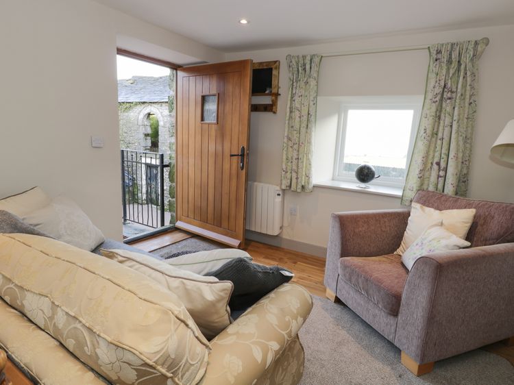 The Granary Loft, listing photograph 2