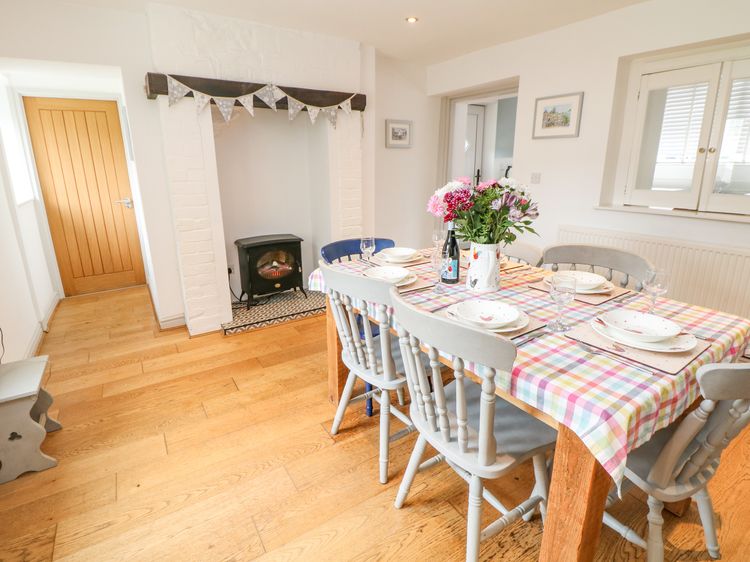Bank Cottage, listing photograph 7