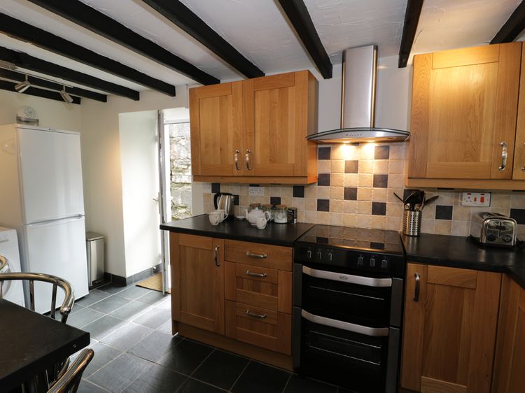 Ty Cynon, listing photograph 8