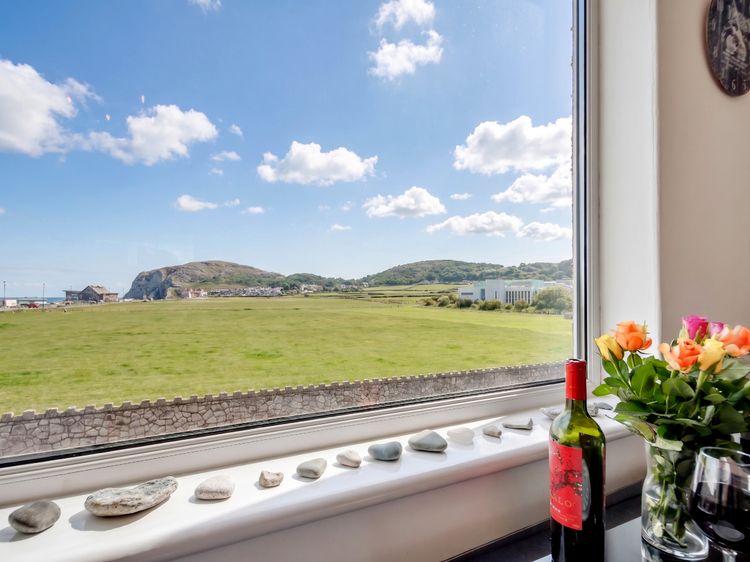 Little Orme View, listing photograph 6