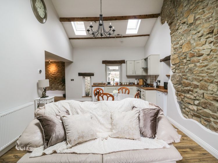 Rose Cottage, listing photograph 3