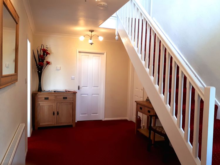 Paddock House, listing photograph 3