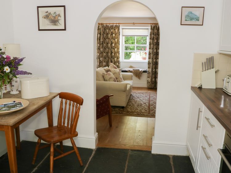 Coachmans Cottage, listing photograph 8