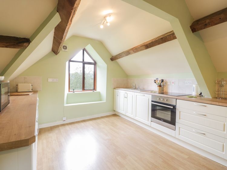 Hen Ysgubor Cottage, listing photograph 6