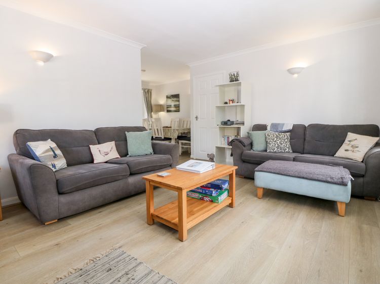 Glan Dwr, listing photograph 6