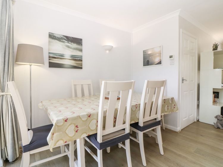 Glan Dwr, listing photograph 9