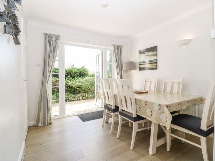 Glan Dwr, listing photograph 10