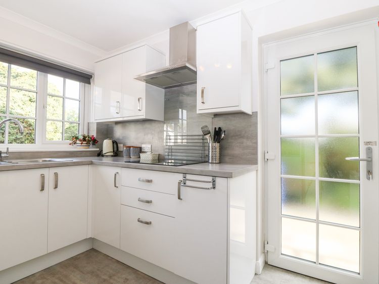 Glan Dwr, listing photograph 12