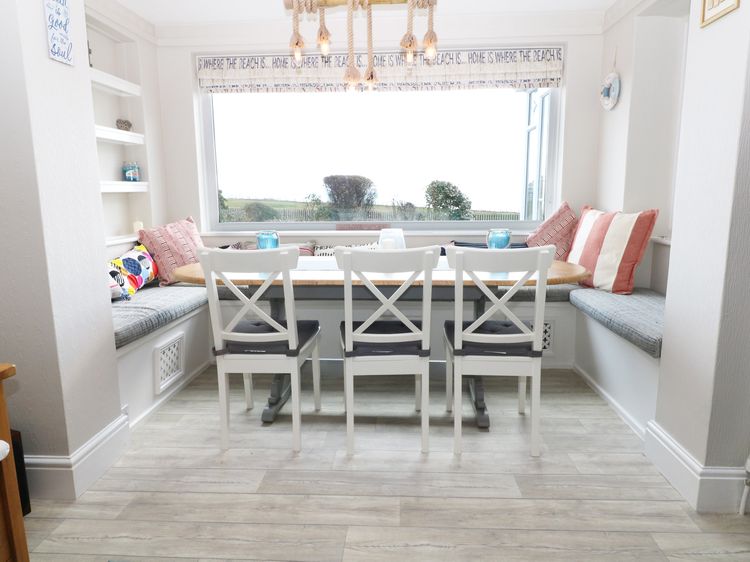 The Beach House Criccieth, listing photograph 7