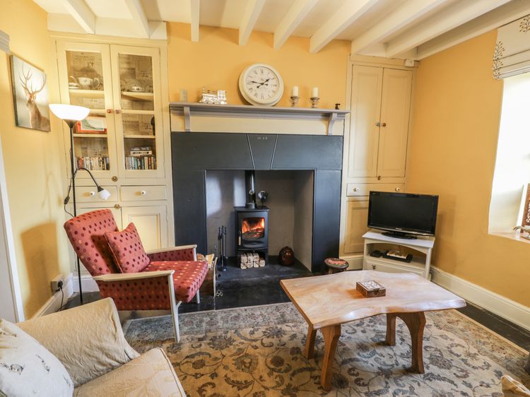 Miners Cottage, listing photograph 4