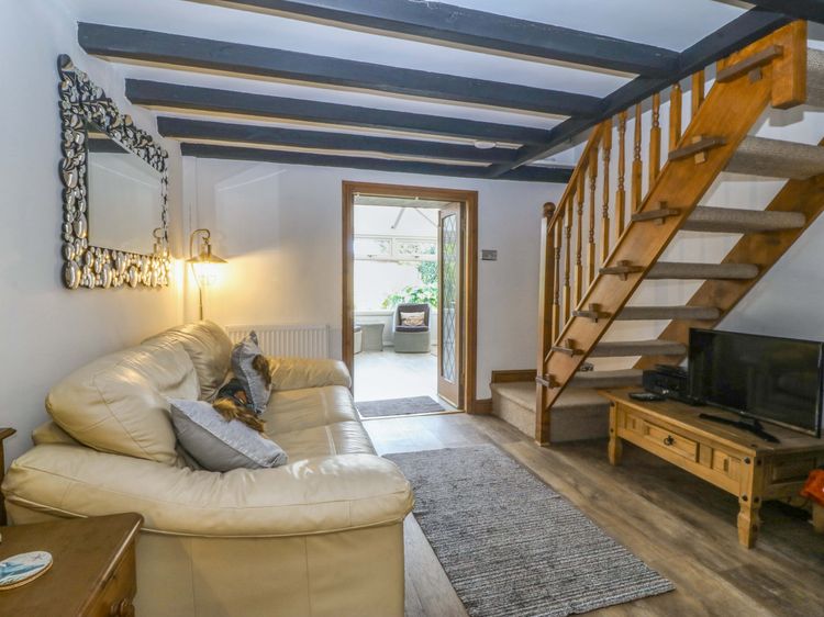 The Cottage, listing photograph 4