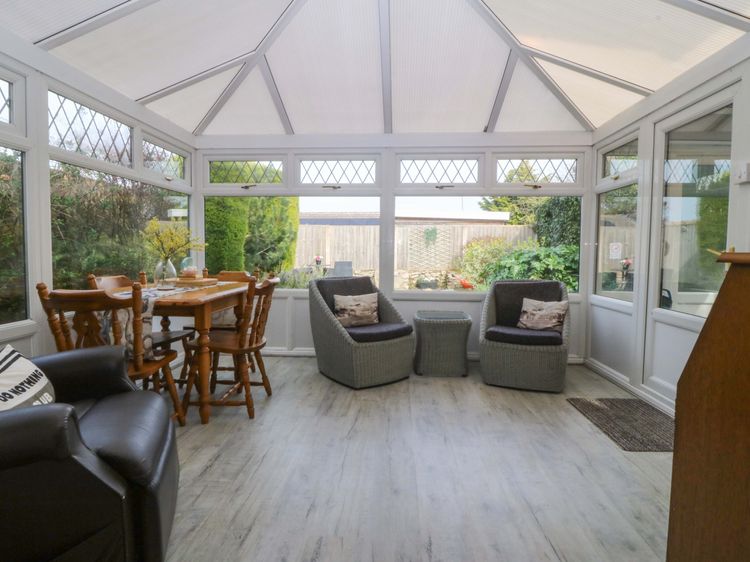 The Cottage, listing photograph 6