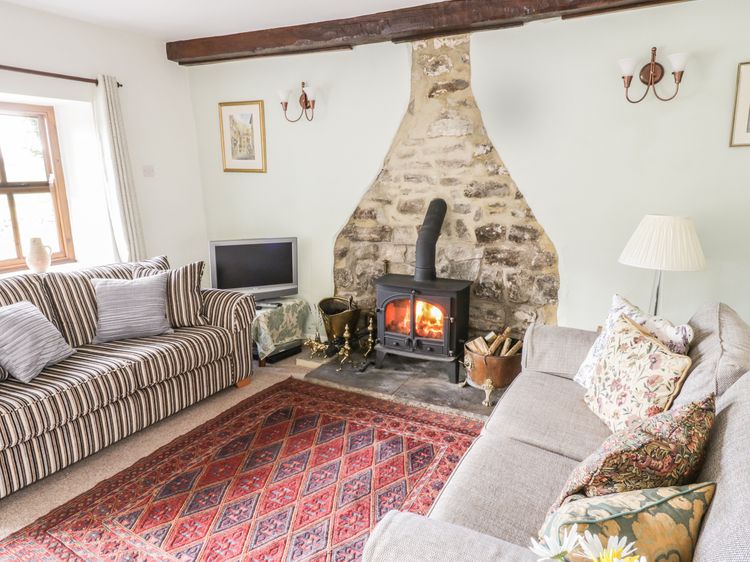 Barn Cottage, listing photograph 2