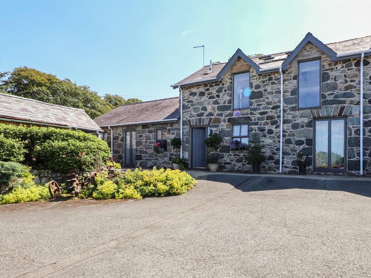Wern Olau Cottage