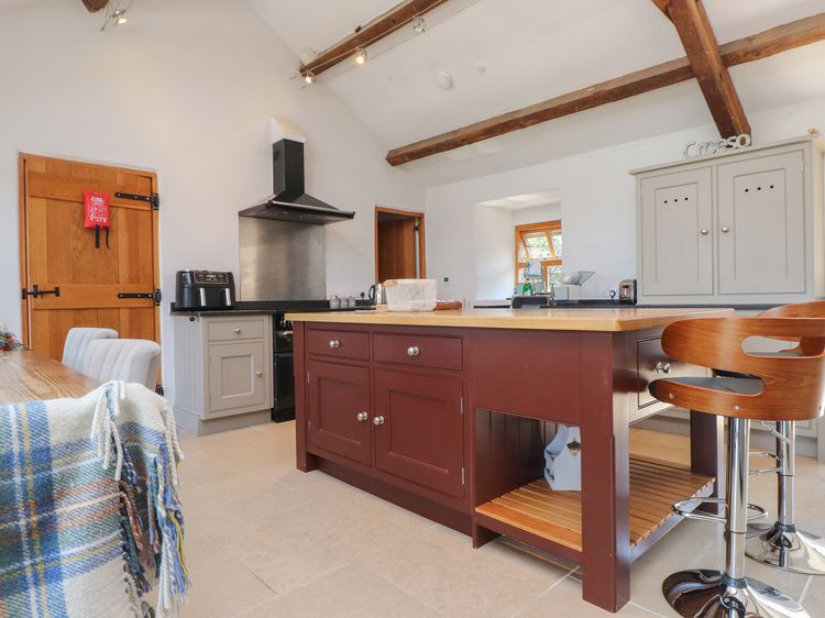 Wern Olau Cottage, listing photograph 7