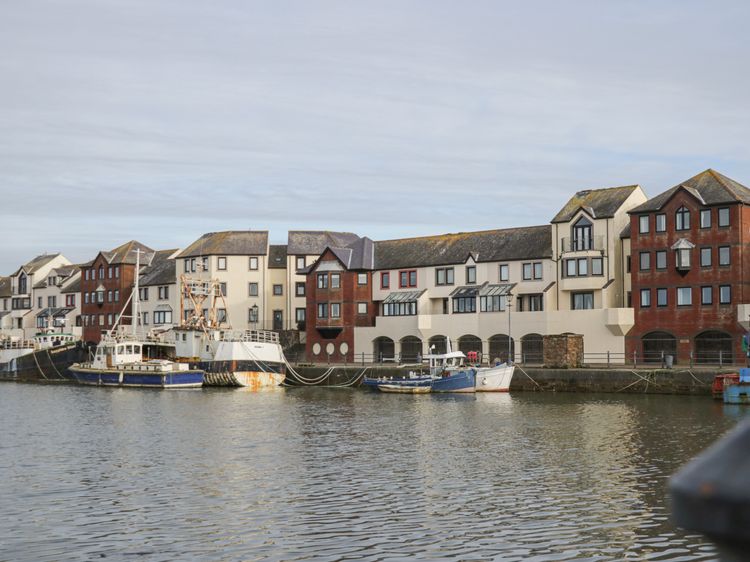 Harbour Side, listing photograph 2